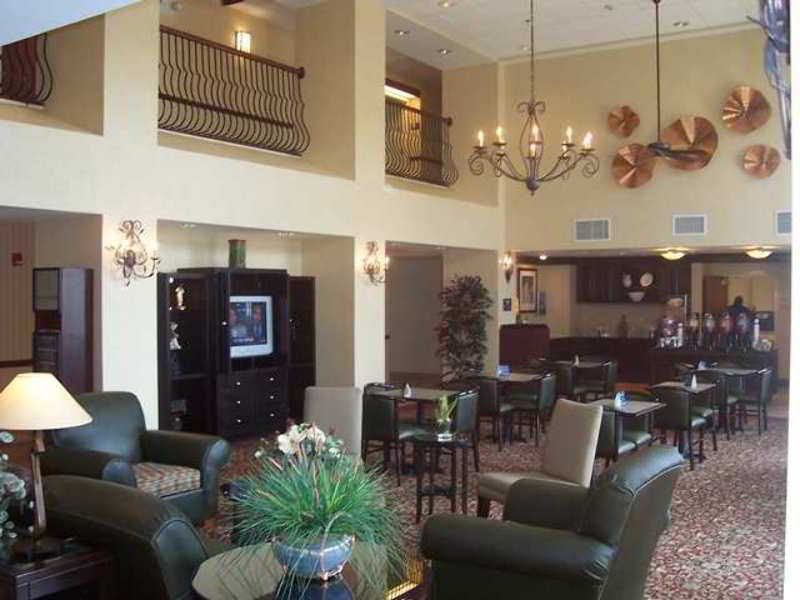 Hampton Inn & Suites Oxford-Anniston Interior photo